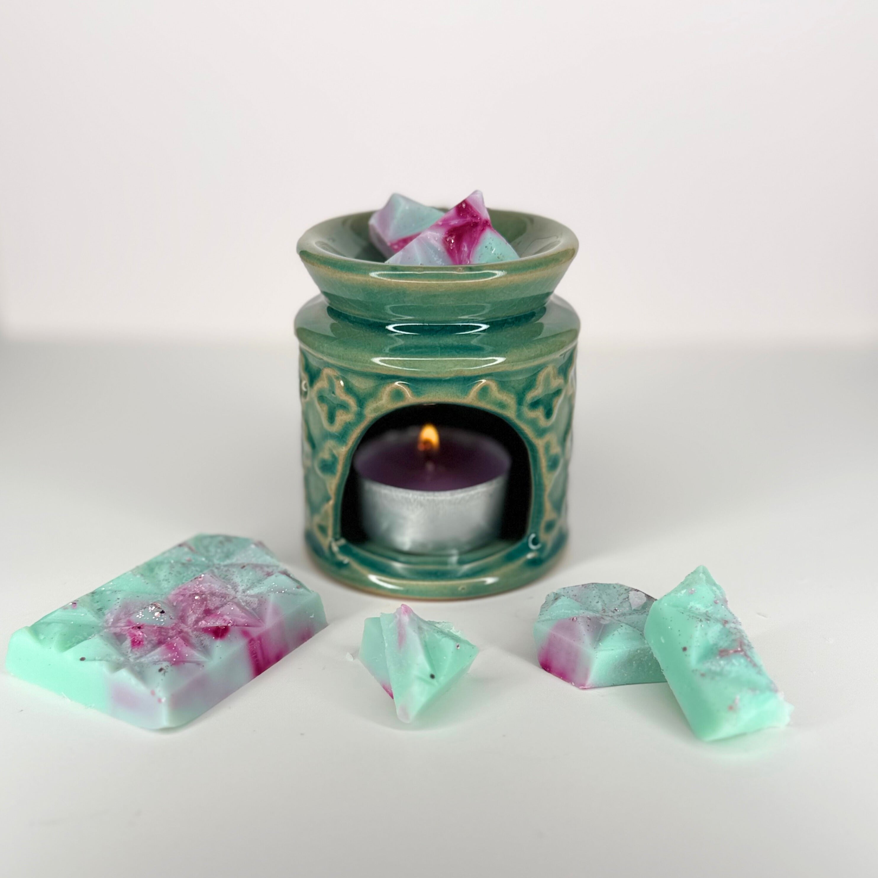 Whispering Evergreen - Wachsmelts