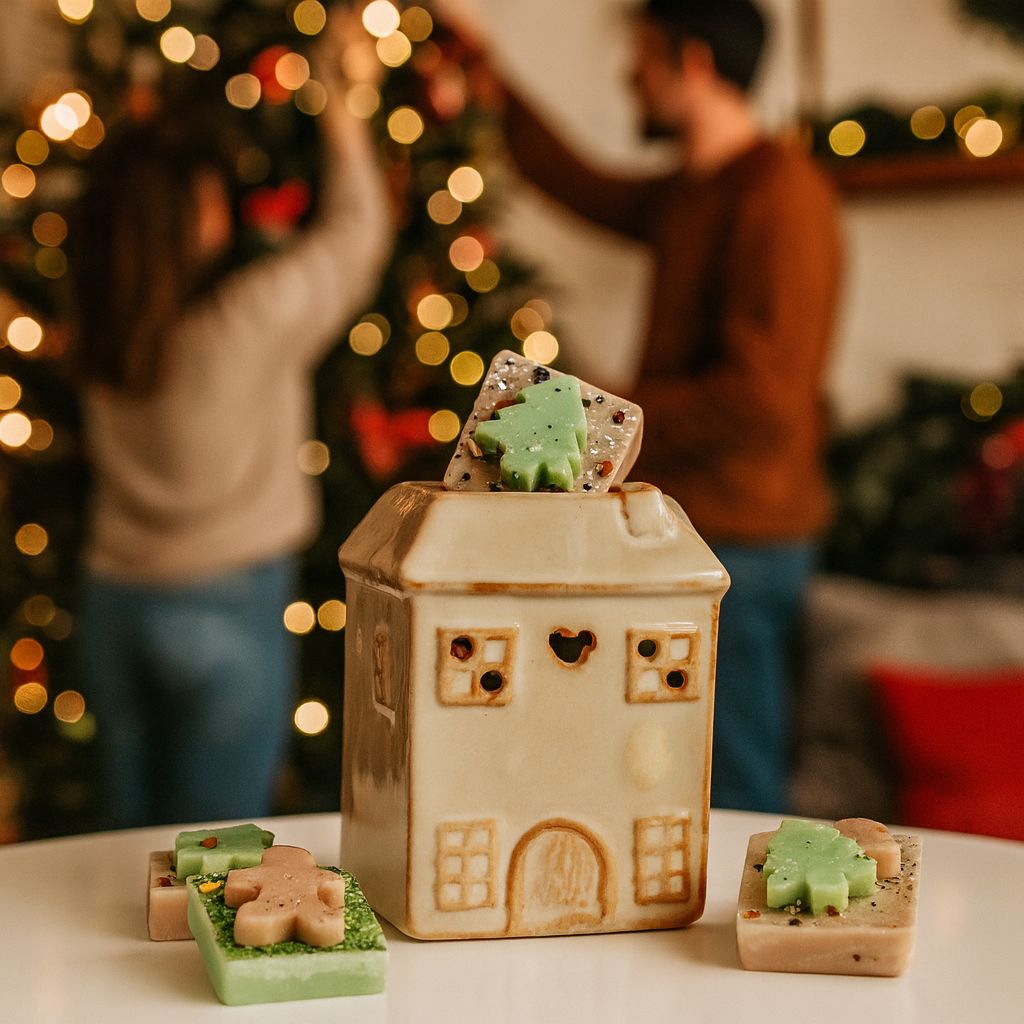 THE CHRISTMAS SEASON - Wachsmelts